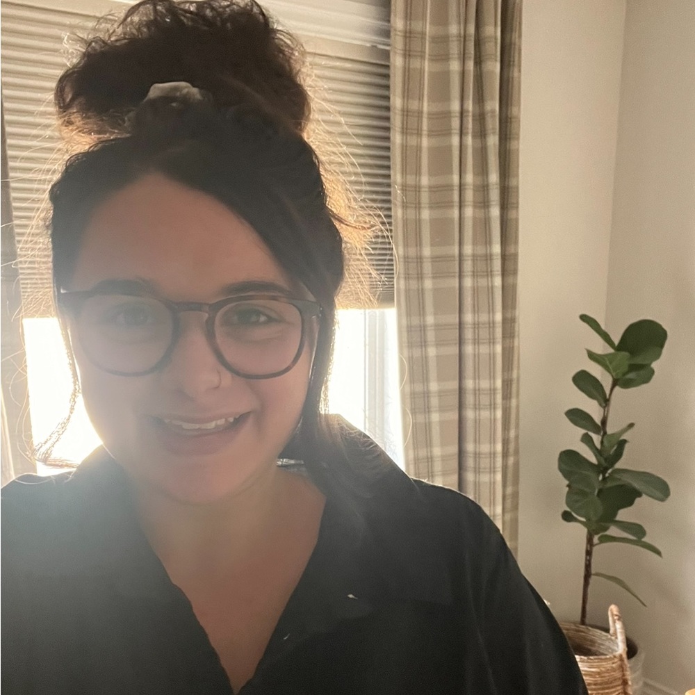 Meet your Posher, Isabella